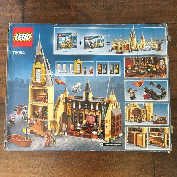 LEGO Harry Potter Hogwarts Great Hall (878 pcs)
75954 - Picture 2 of 6
